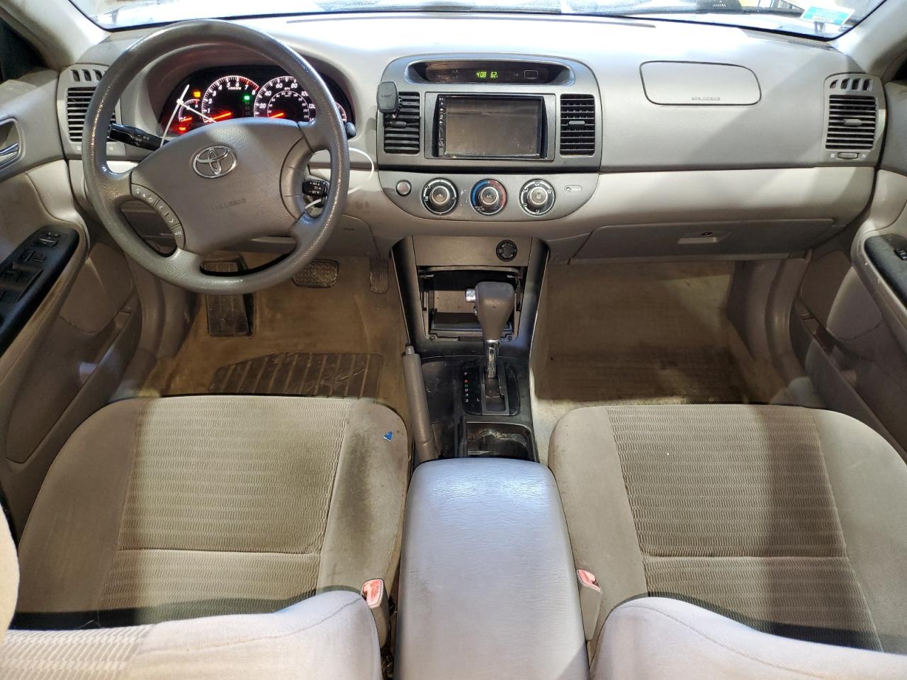 2005 Toyota Camry Le VIN: 4T1BF32K95U605136 Lot: 82298145