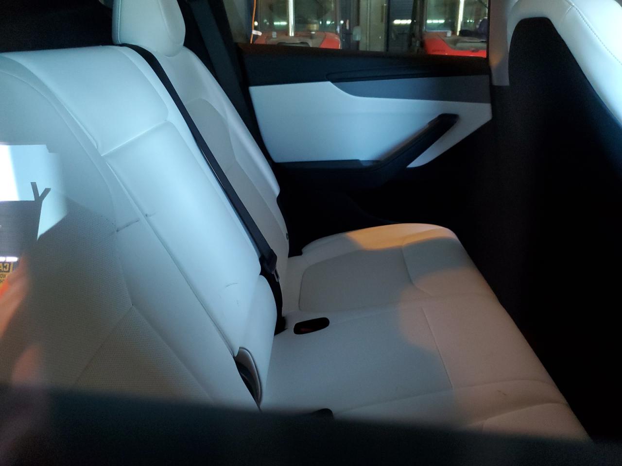 2026 Tesla Model Y VIN: 7SAYGDEE7TF454877 Lot: 90363445