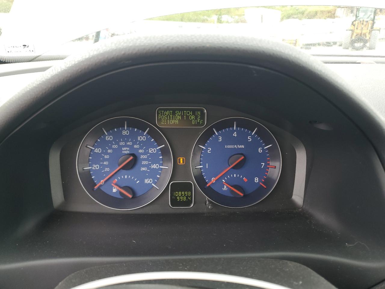 2011 Volvo C30 T5 VIN: YV1672MK2B2209240 Lot: 81960985