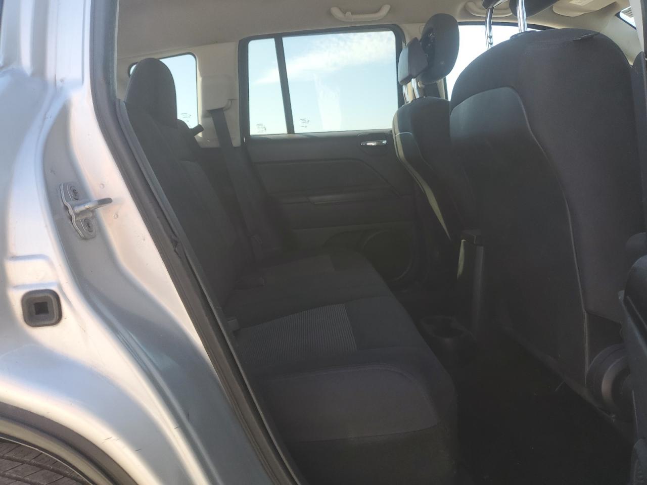2012 Jeep Compass Sport VIN: 1C4NJCBA7CD550612 Lot: 82494375