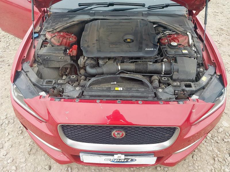 2017 JAGUAR XE R-SPORT D AWD AUTO 