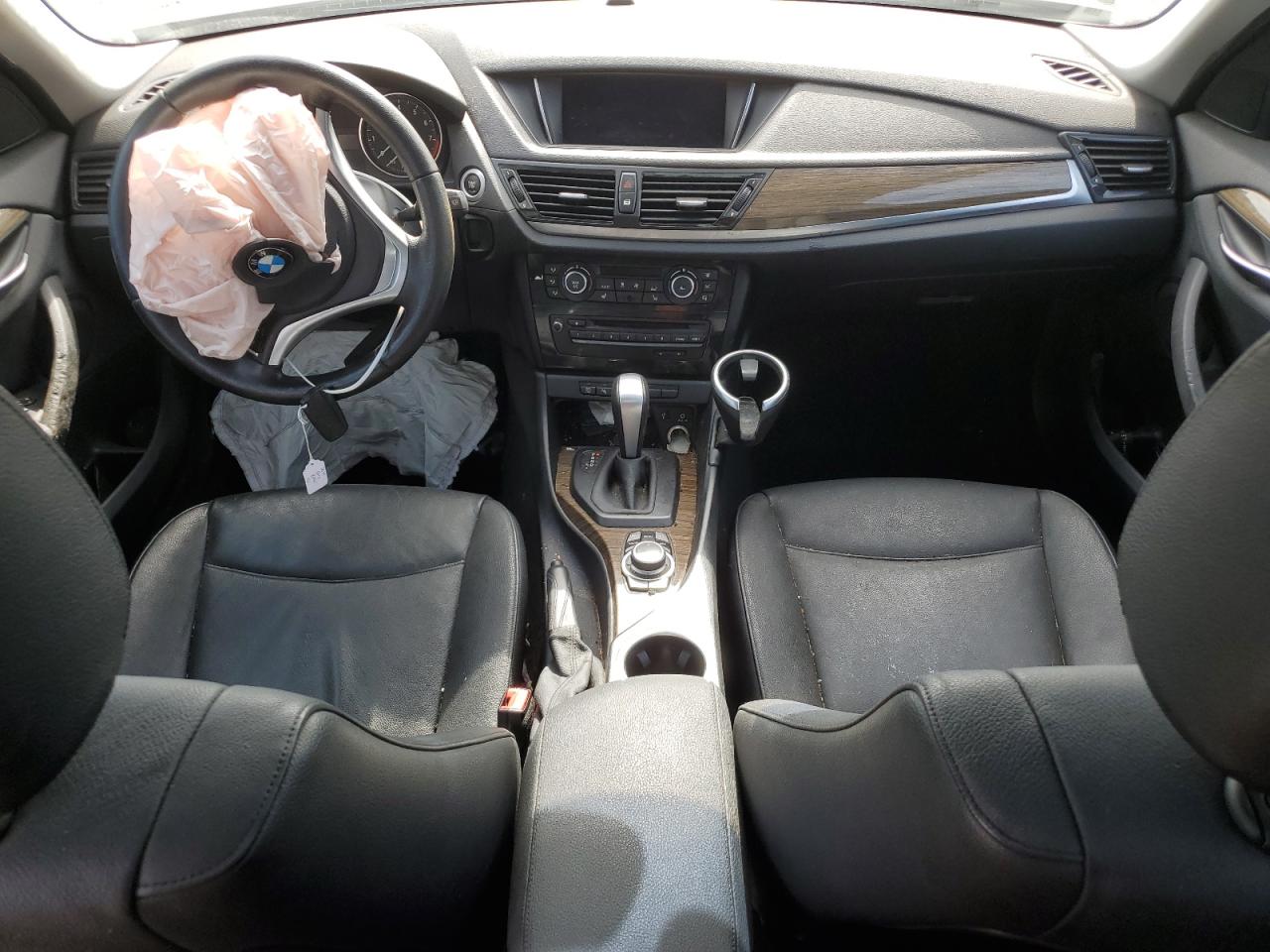 2015 BMW X1 xDrive35I VIN: WBAVM5C56FVV94519 Lot: 85743585