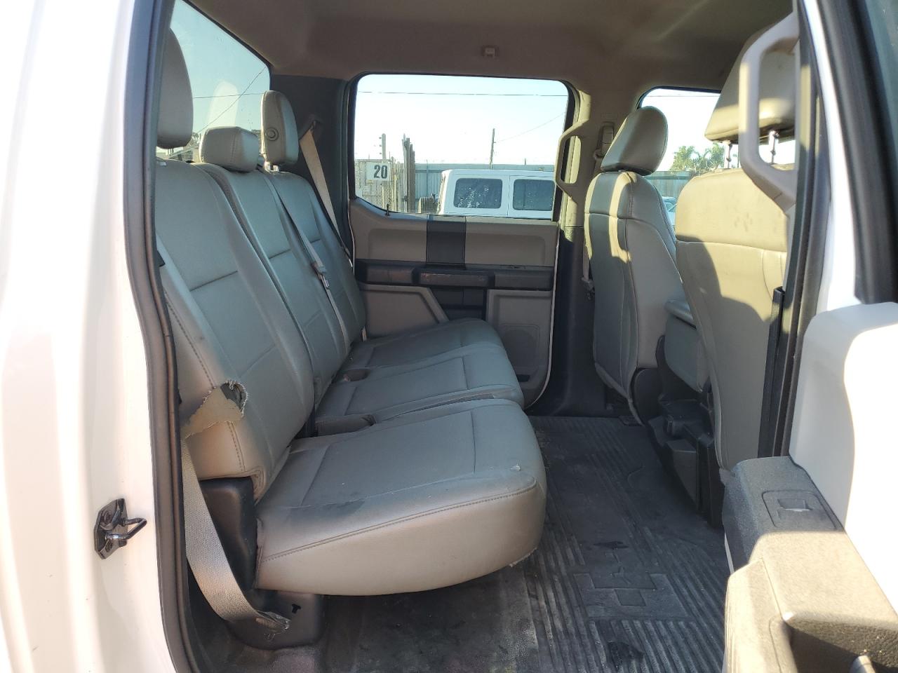 2017 Ford F350 Super Duty VIN: 1FT8W3CT1HEE61022 Lot: 87288695