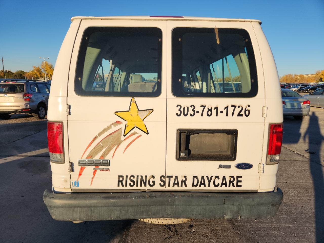 2009 Ford Econoline E350 Super Duty Wagon VIN: 1FBSS31L69DA79925 Lot: 90524995