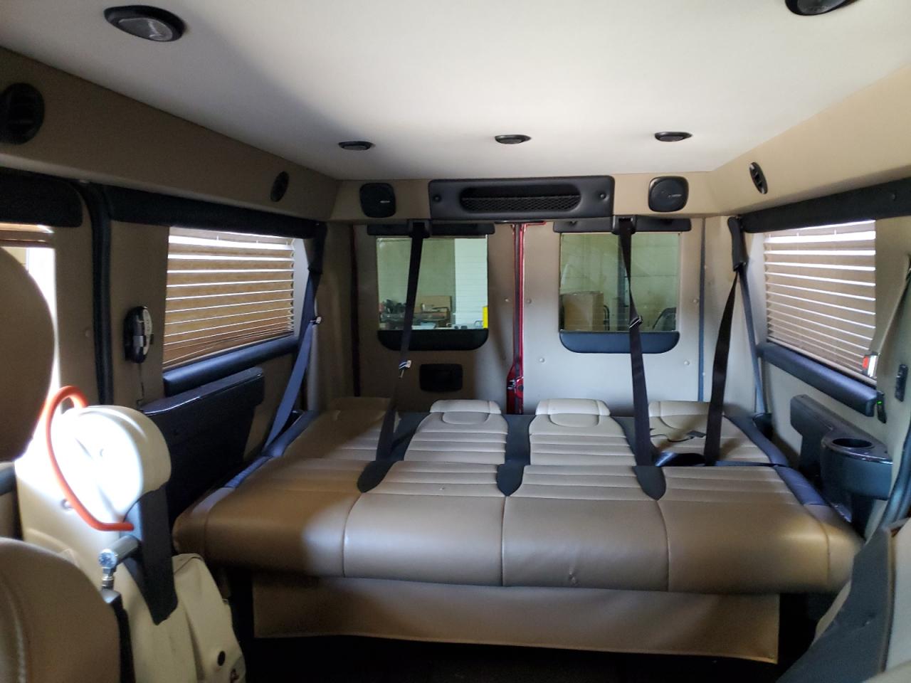 2018 Ram Promaster 1500 1500 Standard VIN: 3C6TRVAGXJE118505 Lot: 85174245