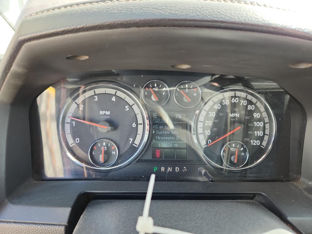 2009 Dodge Ram 1500 VIN: 1D3HV13T89J517108 Lot: 89667475