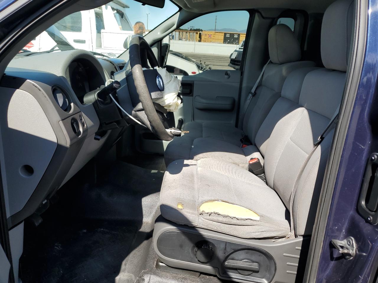 2006 Ford F150 VIN: 1FTRF12216KD87567 Lot: 82179435