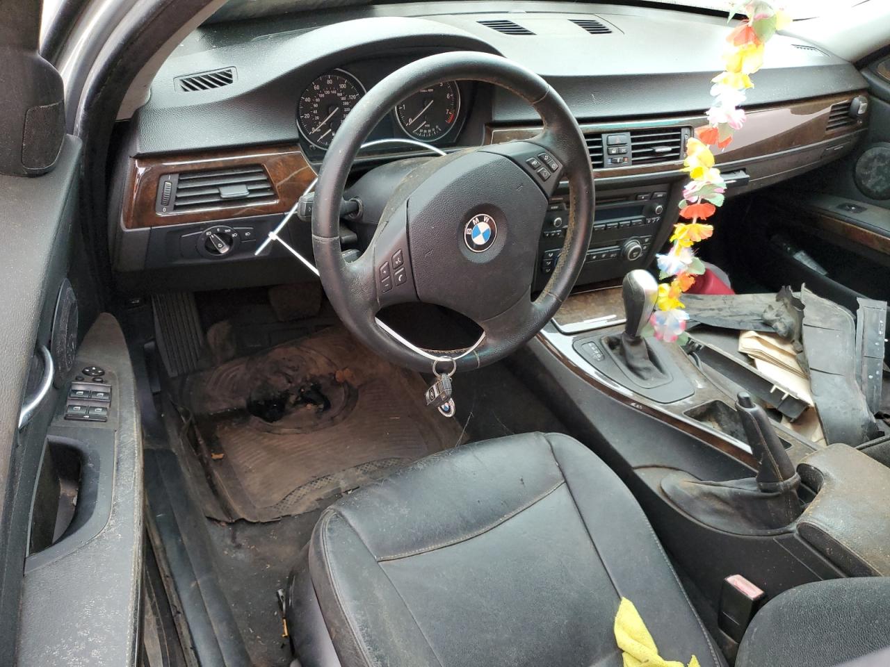 2009 BMW 328 I VIN: WBAPH77599NM27370 Lot: 82759675