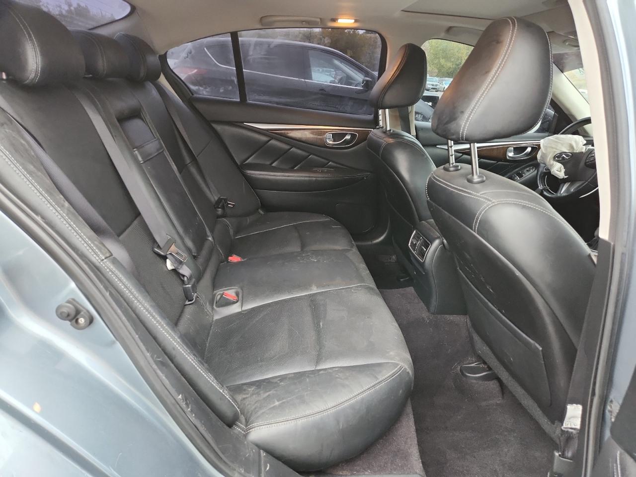 2015 Infiniti Q50 Base VIN: JN1BV7ARXFM420286 Lot: 85346315