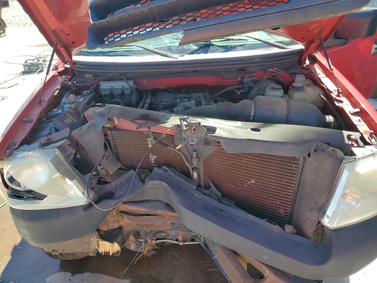 2006 Ford F150 VIN: 1FTRF12246NA38093 Lot: 84597255