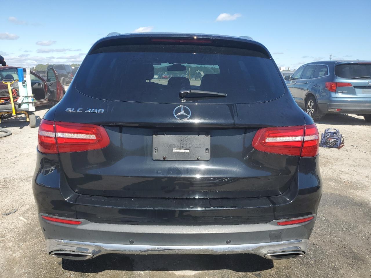 2017 Mercedes-Benz Glc 300 VIN: WDC0G4JB1HF124929 Lot: 87129775