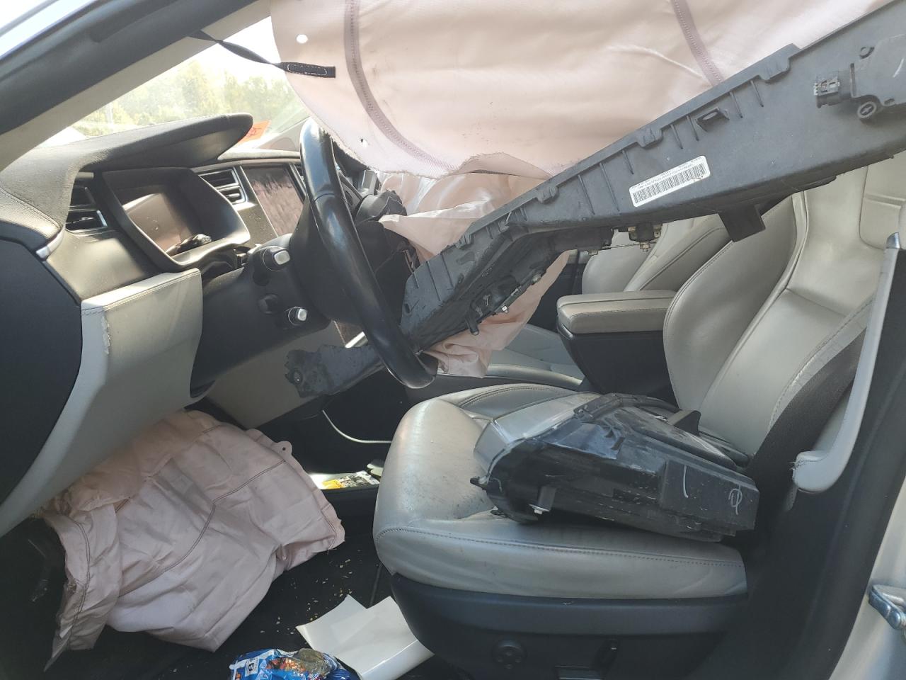 2015 Tesla Model S 85D VIN: 5YJSA4H28FFP78916 Lot: 85335345