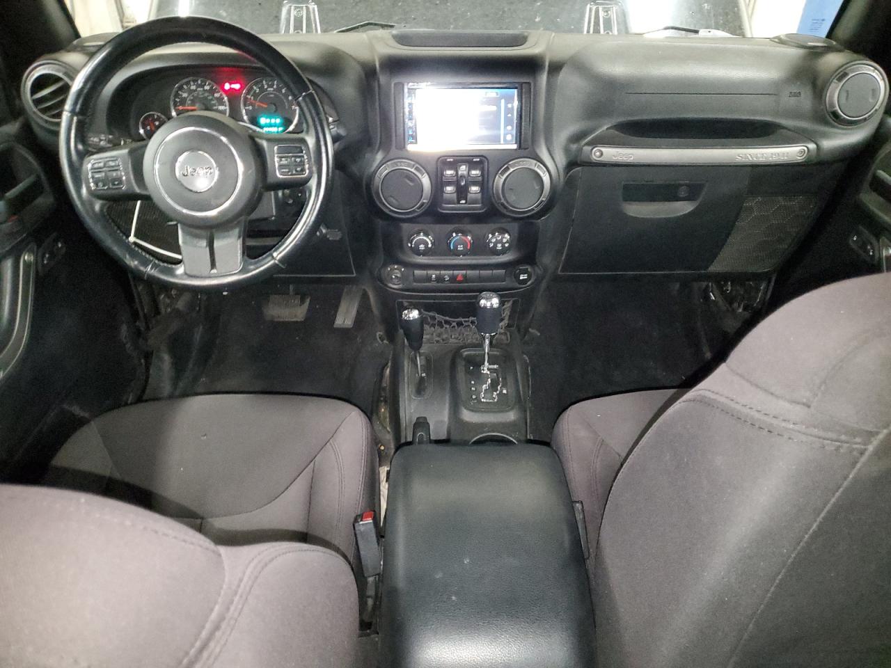 2015 Jeep Wrangler Unlimited Sport VIN: 1C4BJWDG1FL557054 Lot: 85955165