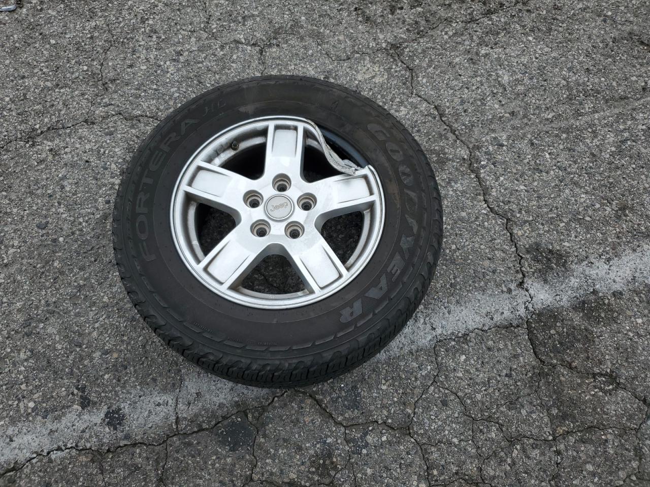 2005 Jeep Grand Cherokee Laredo VIN: 1J4GS48K55C524640 Lot: 85381115