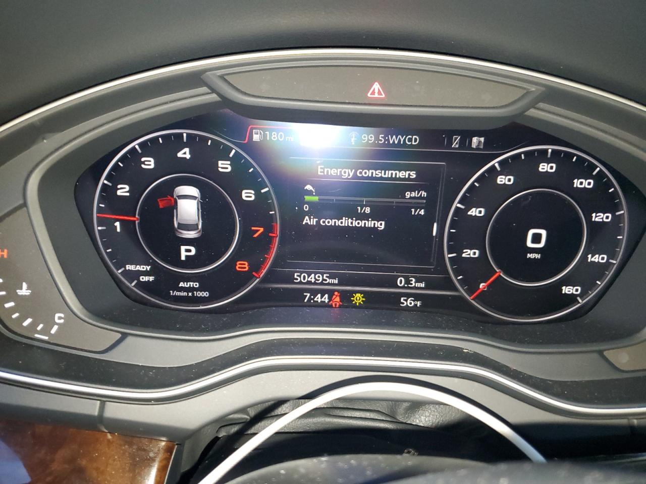 2018 Audi Q5 Premium VIN: WA1ANAFY2J2184270 Lot: 82504785