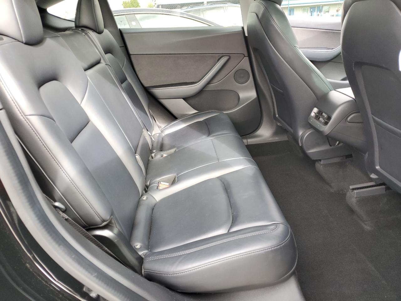 2021 Tesla Model Y VIN: 5YJYGDEE5MF097732 Lot: 82715675