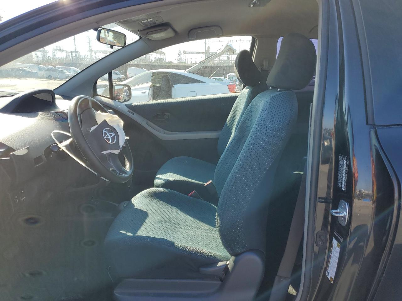 2008 Toyota Yaris VIN: JTDJT923785196590 Lot: 82314655