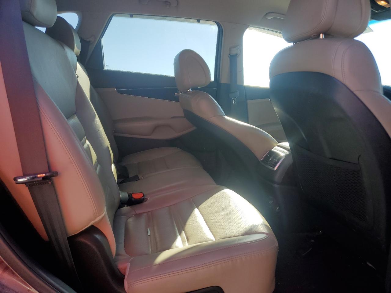 2016 Kia Sorento Ex VIN: 5XYPH4A53GG127970 Lot: 82306035