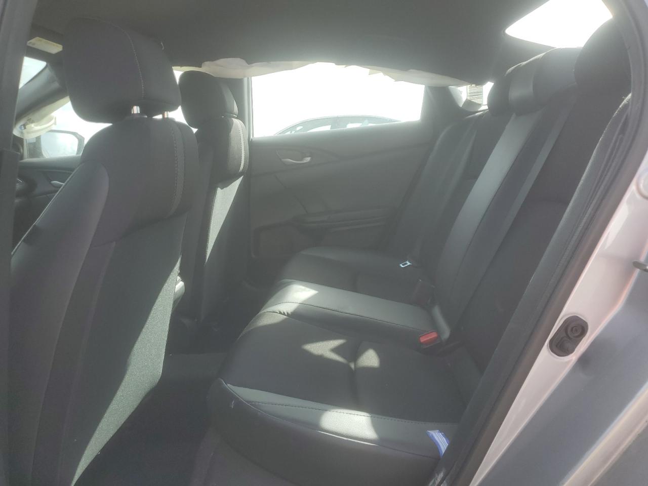 2020 Honda Civic Sport VIN: 2HGFC2F8XLH584953 Lot: 82302295