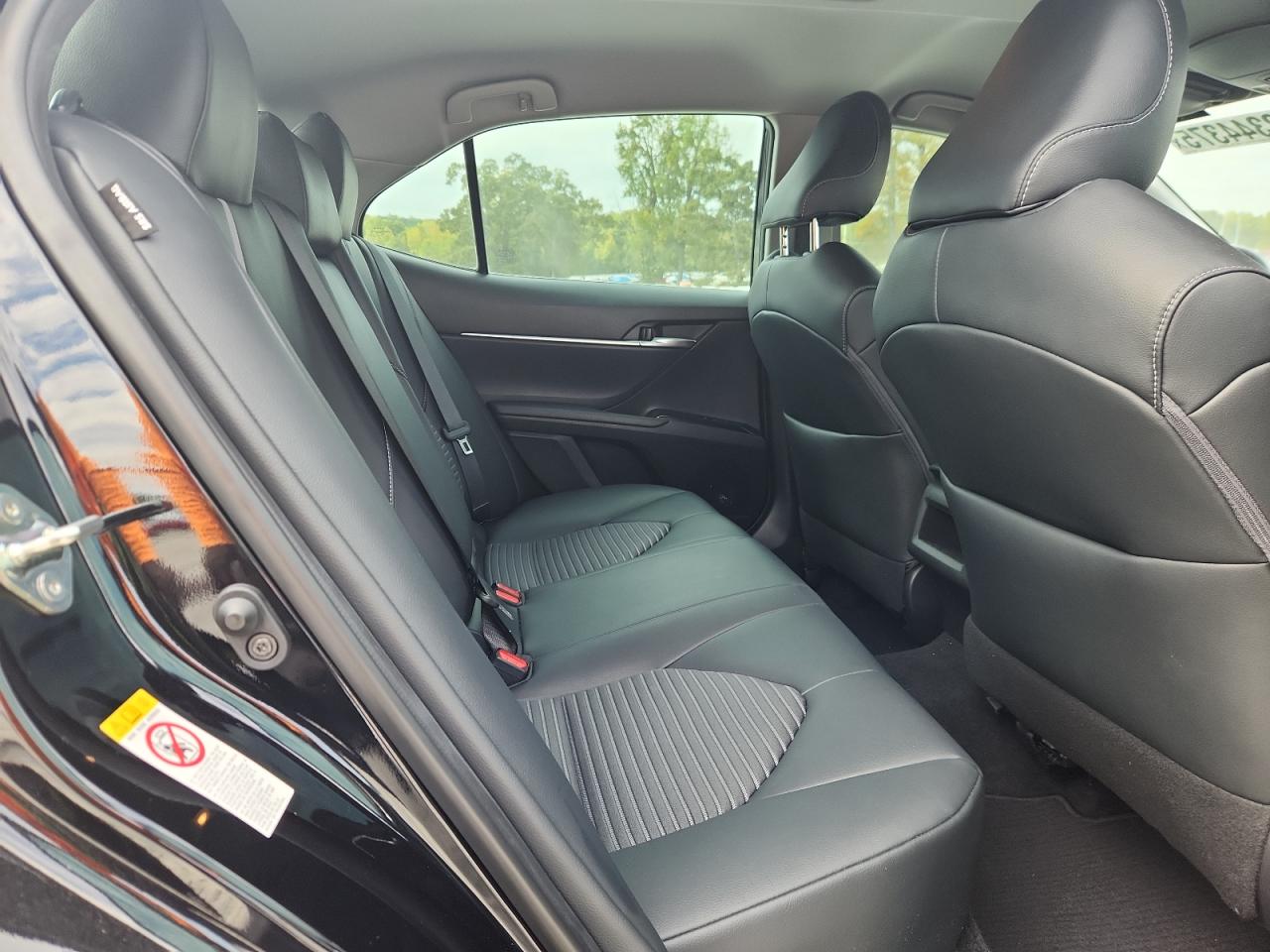 2019 Toyota Camry L VIN: 4T1B11HK4KU163582 Lot: 82344375