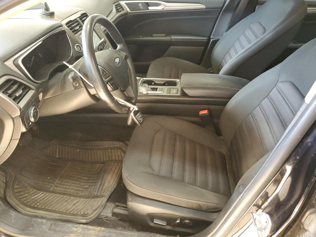 2019 Ford Fusion Se VIN: 3FA6P0LUXKR119235 Lot: 85662655