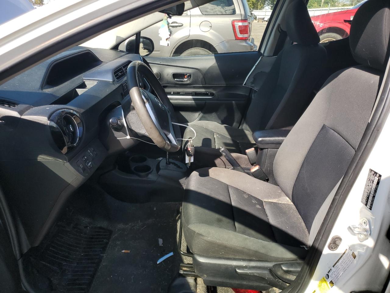 2017 Toyota Prius C VIN: JTDKDTB35H1594807 Lot: 85512555