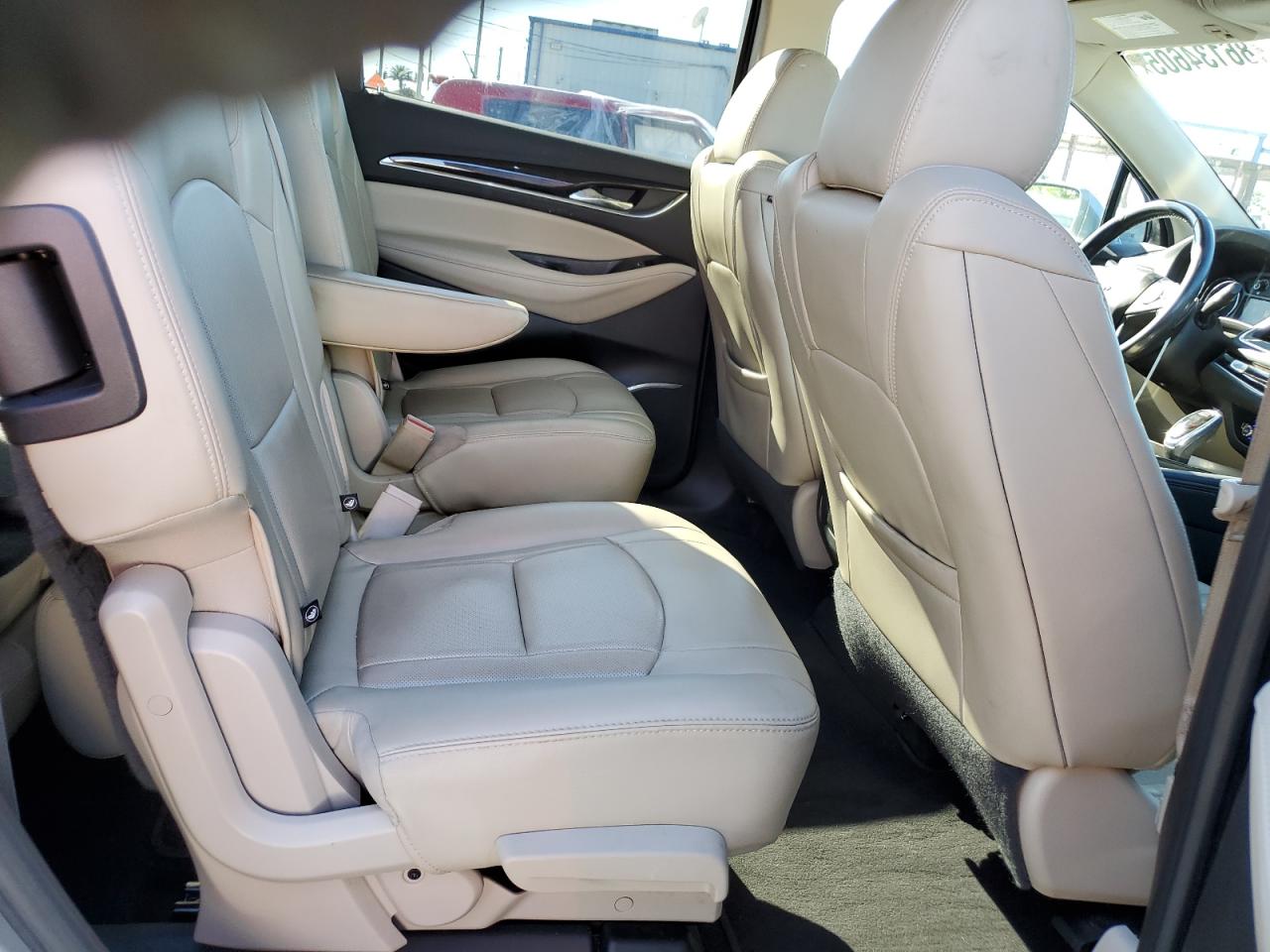 2018 Buick Enclave Essence VIN: 5GAERBKW1JJ197010 Lot: 86134605