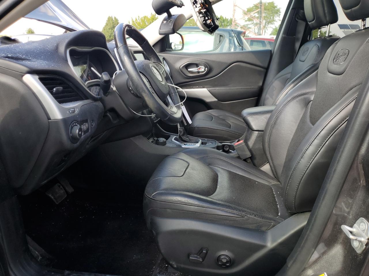 2018 Jeep Cherokee Overland VIN: 1C4PJMJX0JD593884 Lot: 86456465