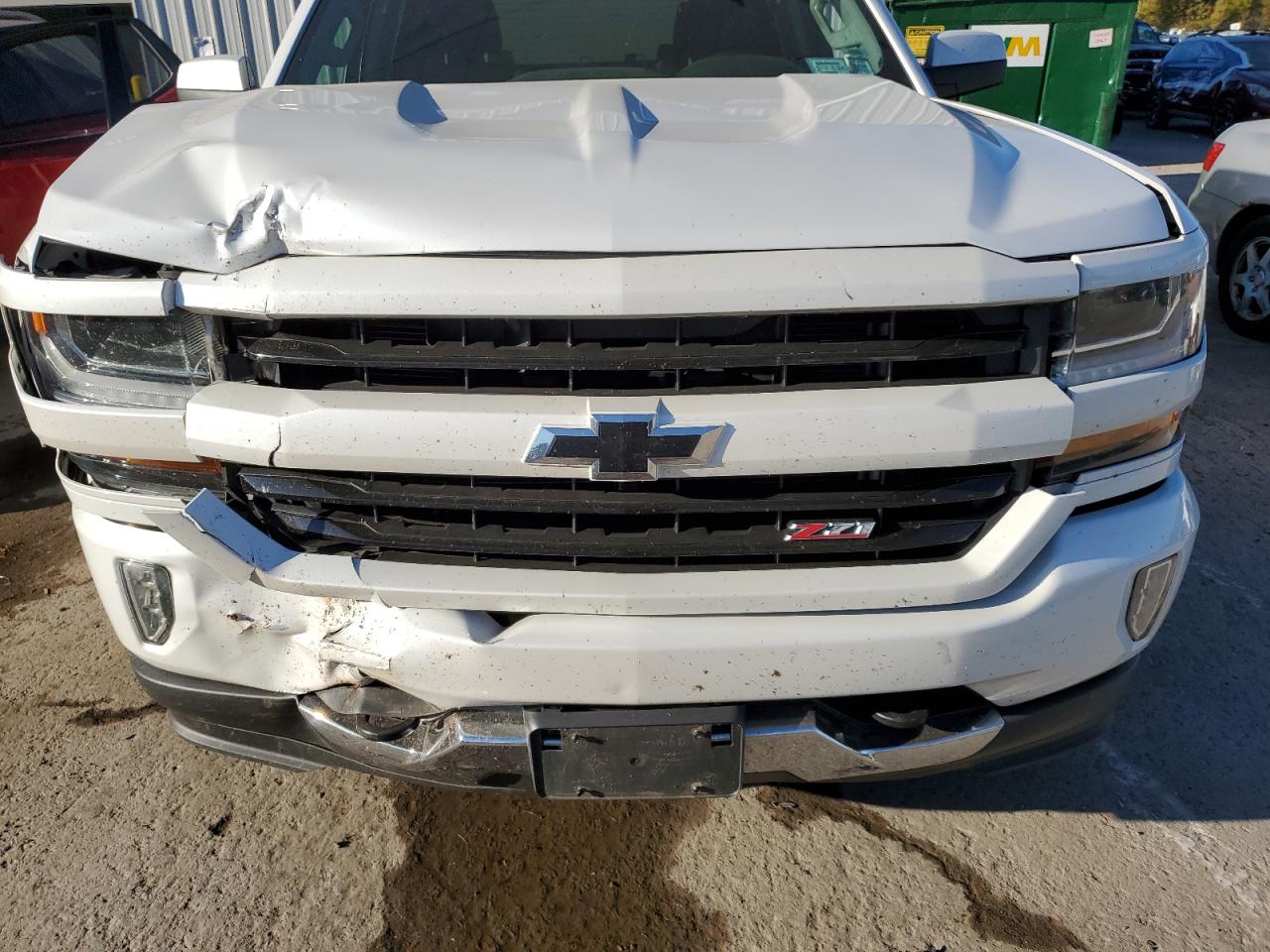 2018 Chevrolet Silverado K1500 Lt VIN: 3GCUKREC5JG125978 Lot: 85125475