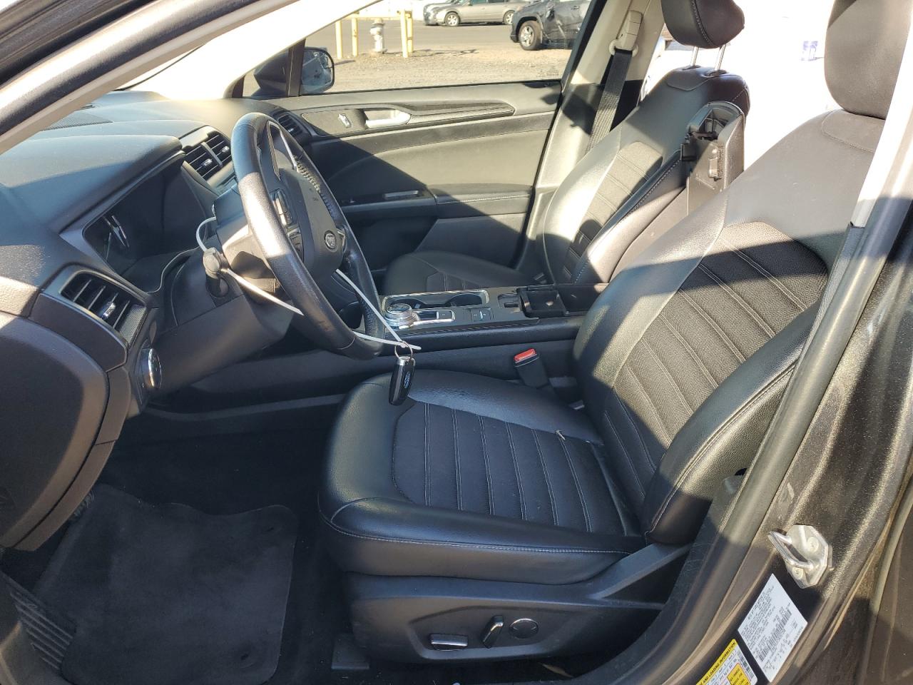 2018 Ford Fusion Se Hybrid VIN: 3FA6P0LU7JR207206 Lot: 90928735