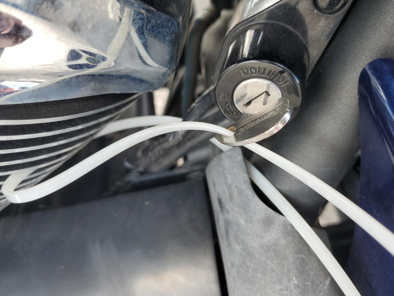 2011 Kawasaki Vn900 D VIN: JKAVN2D14BA042586 Lot: 85768525