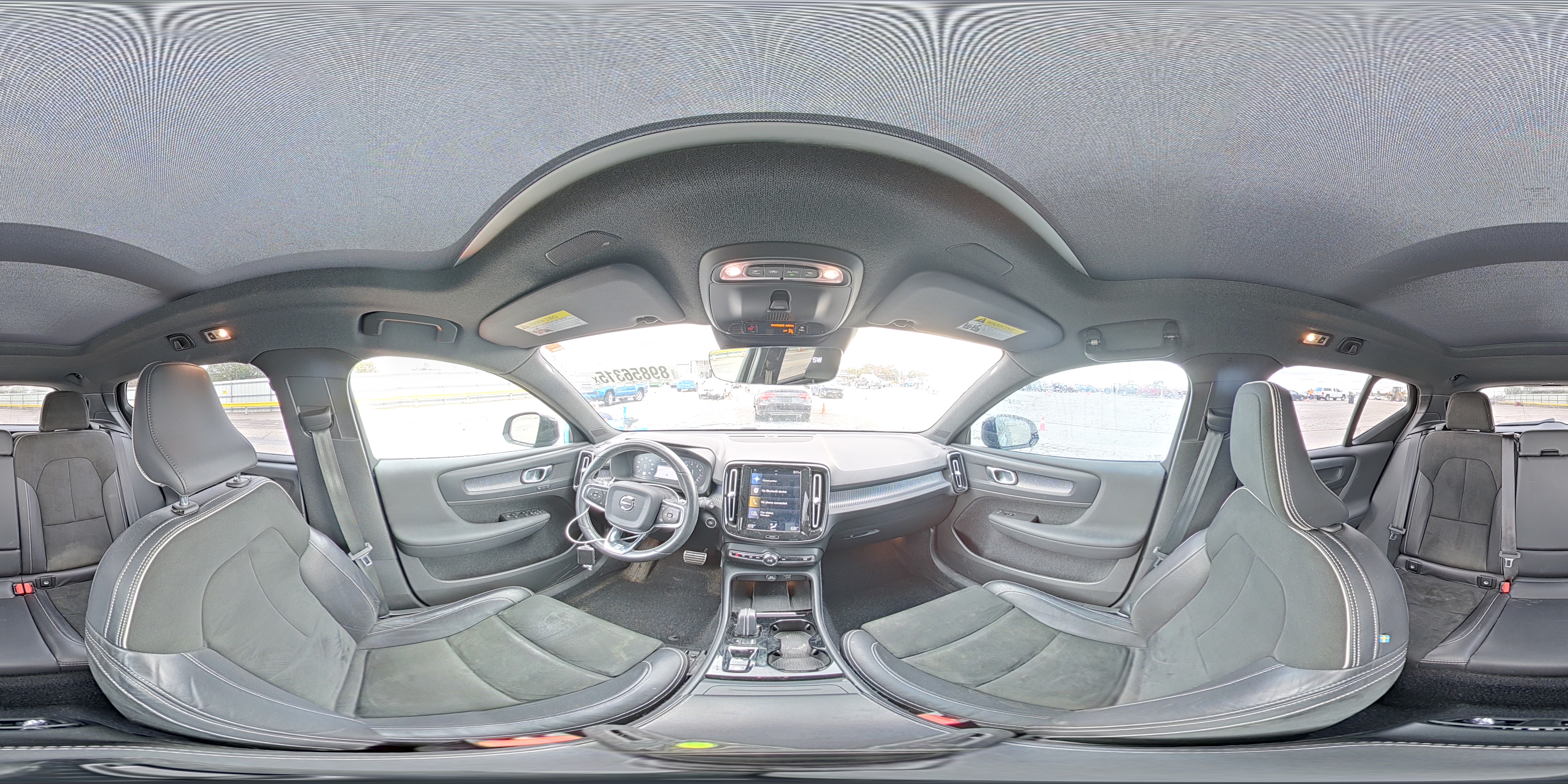 2020 Volvo Xc40 T5 R-Design VIN: YV4162UM6L2336690 Lot: 89856315