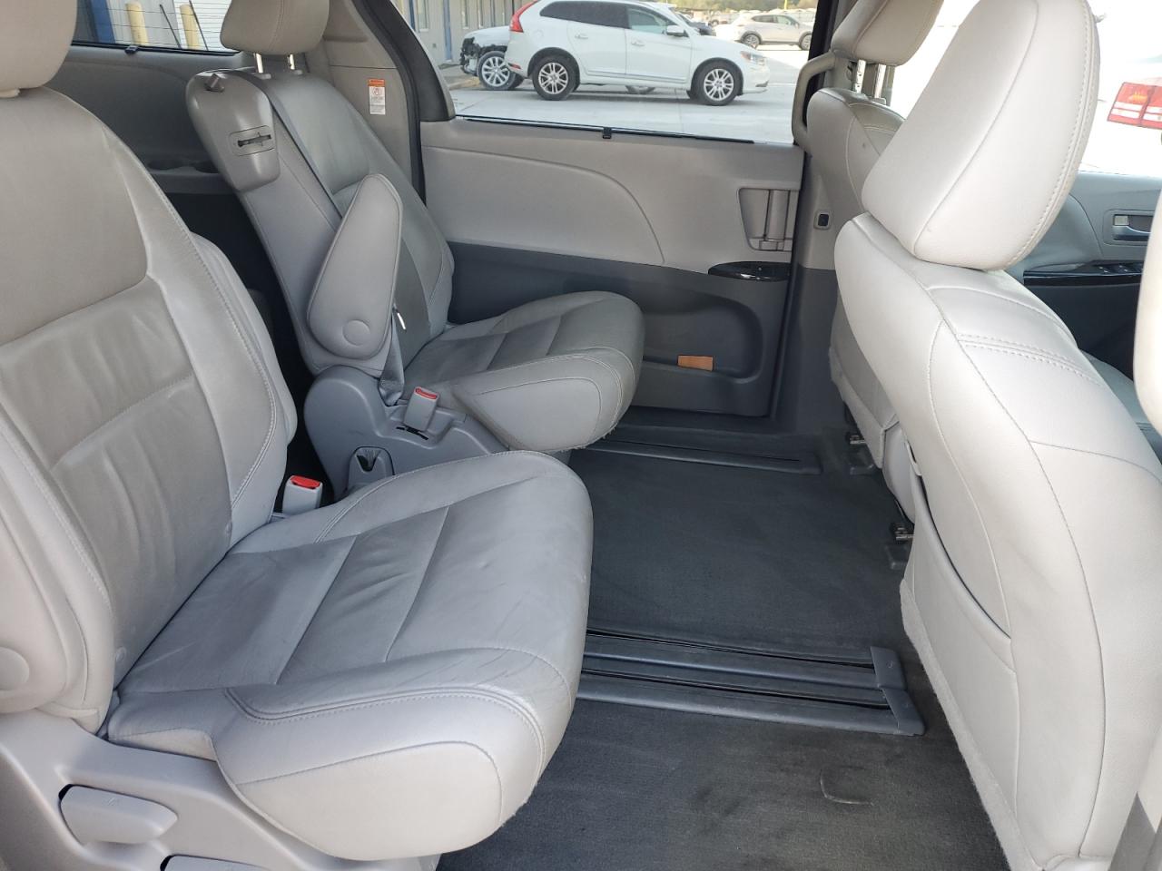 2015 Toyota Sienna Xle VIN: 5TDYK3DC5FS614857 Lot: 86815405