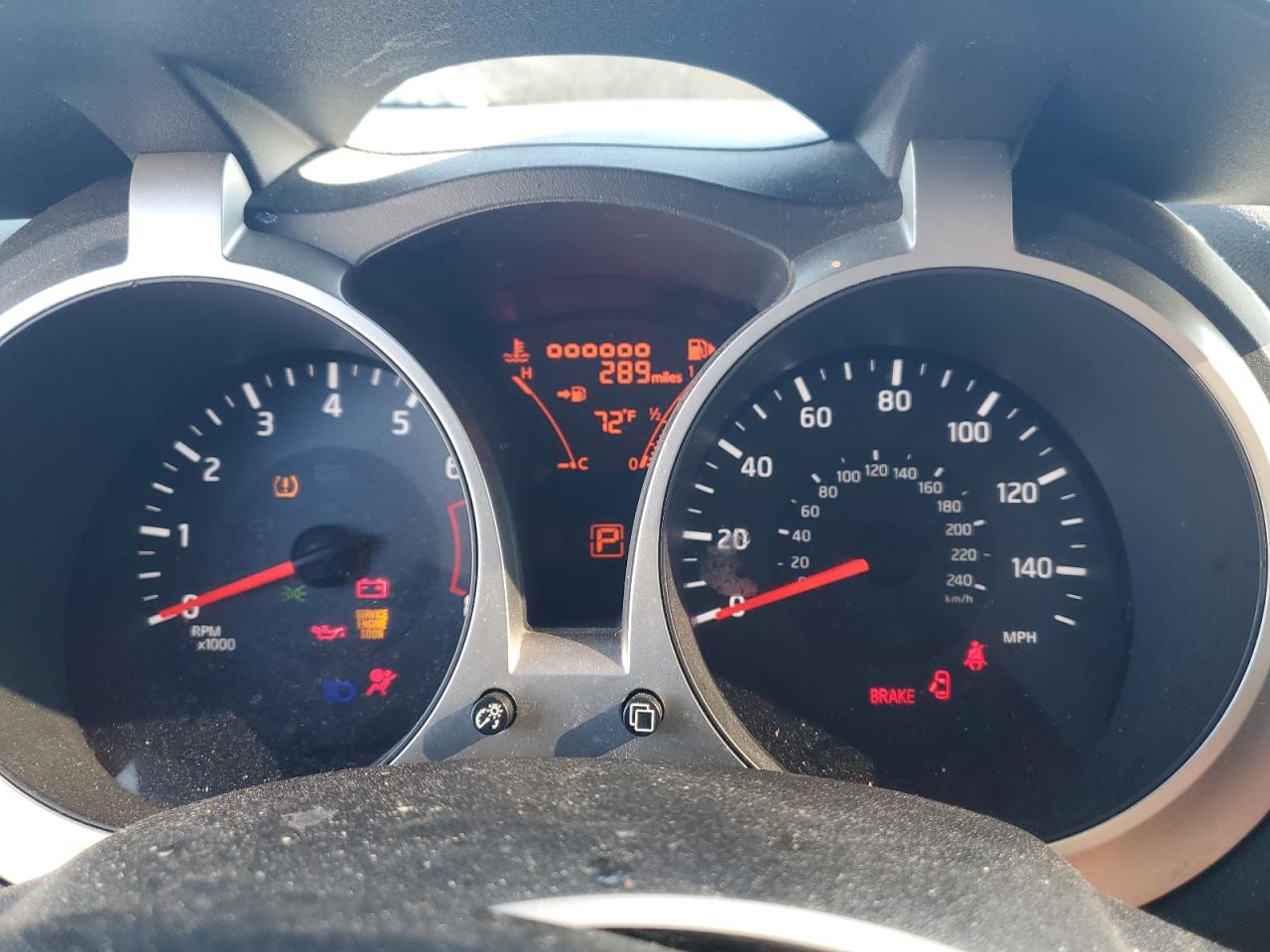 2014 Nissan Juke S VIN: JN8AF5MR4ET453069 Lot: 85853595