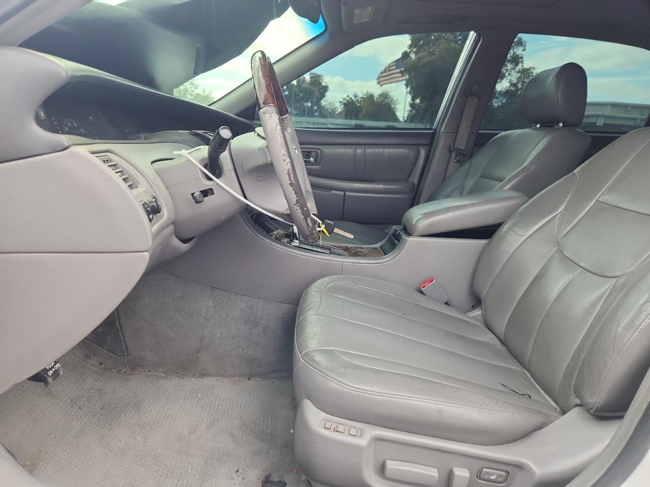 Toyota Avalon VIN: 4T1BF28B23U302777 Lot: 87467265