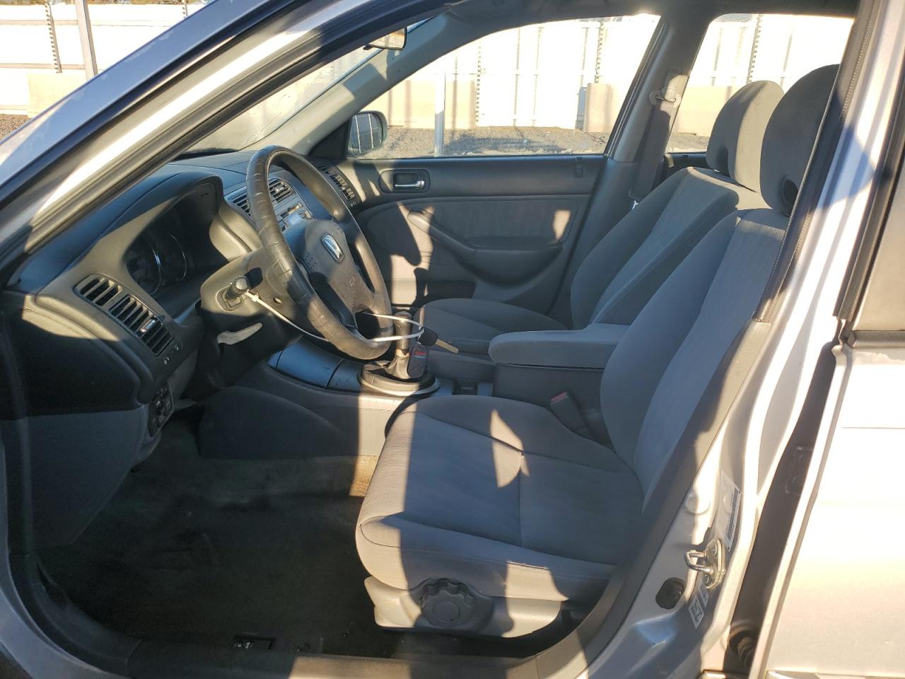 2004 Honda Civic Ex VIN: 2HGES25894H630497 Lot: 87450855