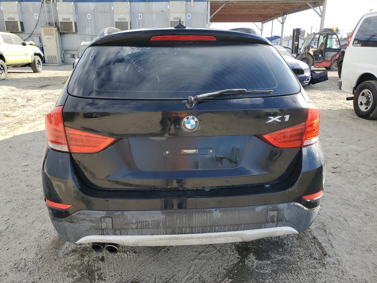 2015 BMW X1 Sdrive28I VIN: WBAVM1C57FVZ94548 Lot: 86253155