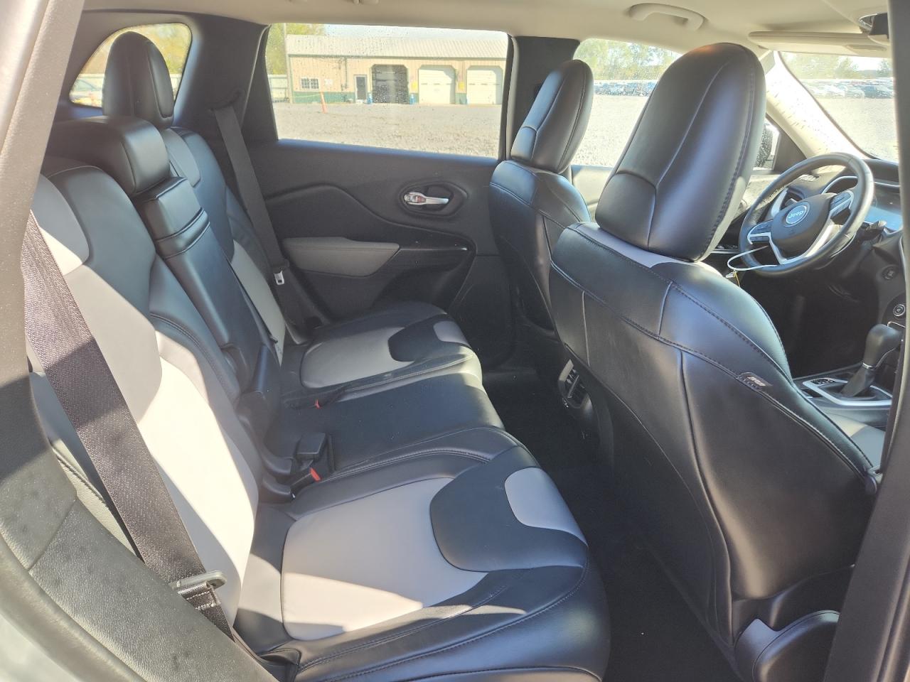 2014 Jeep Cherokee Limited VIN: 1C4PJLDB7EW205943 Lot: 90299535