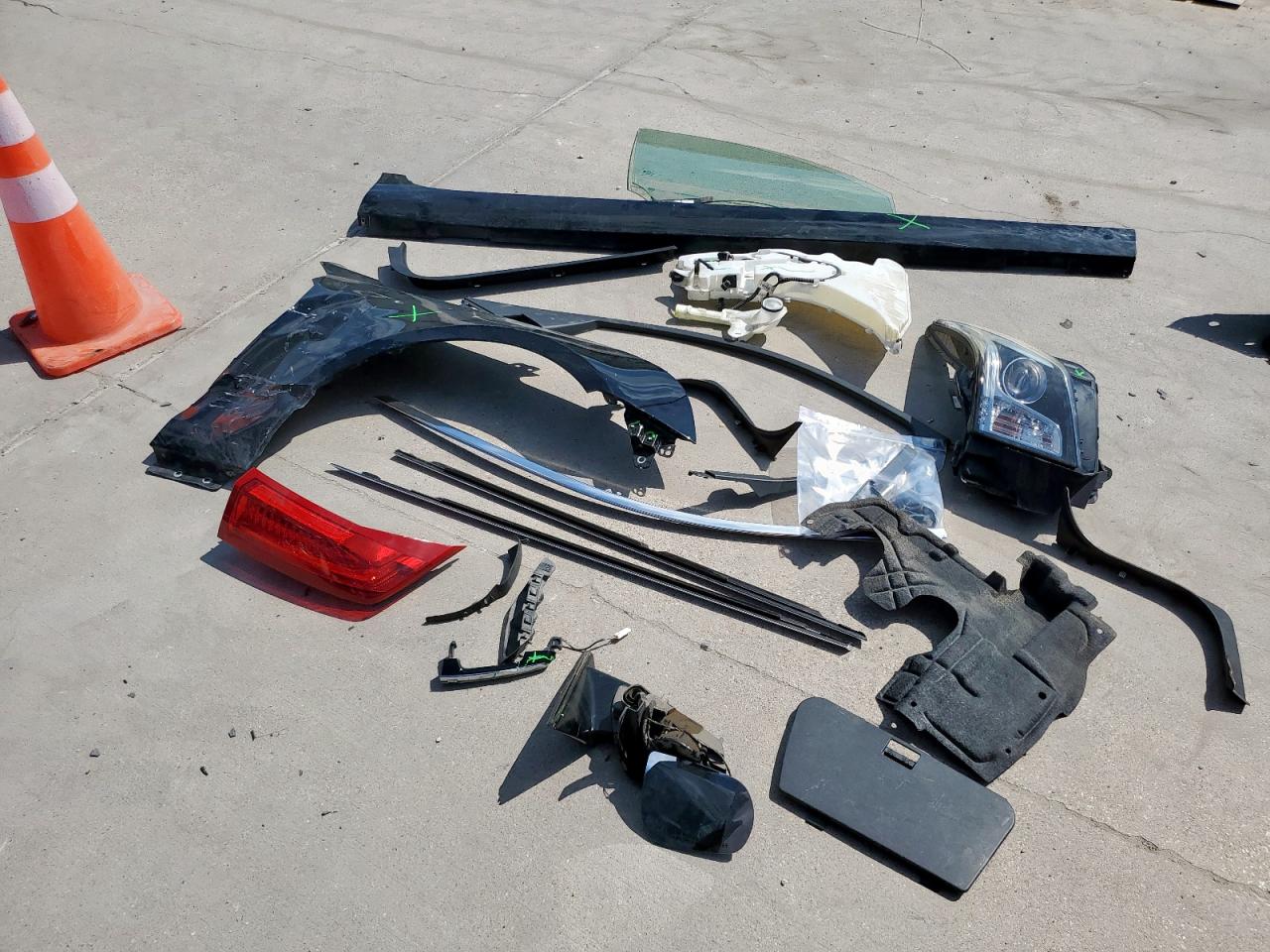 2018 Cadillac Ats Luxury VIN: 1G6AF5SX9J0160876 Lot: 81824555