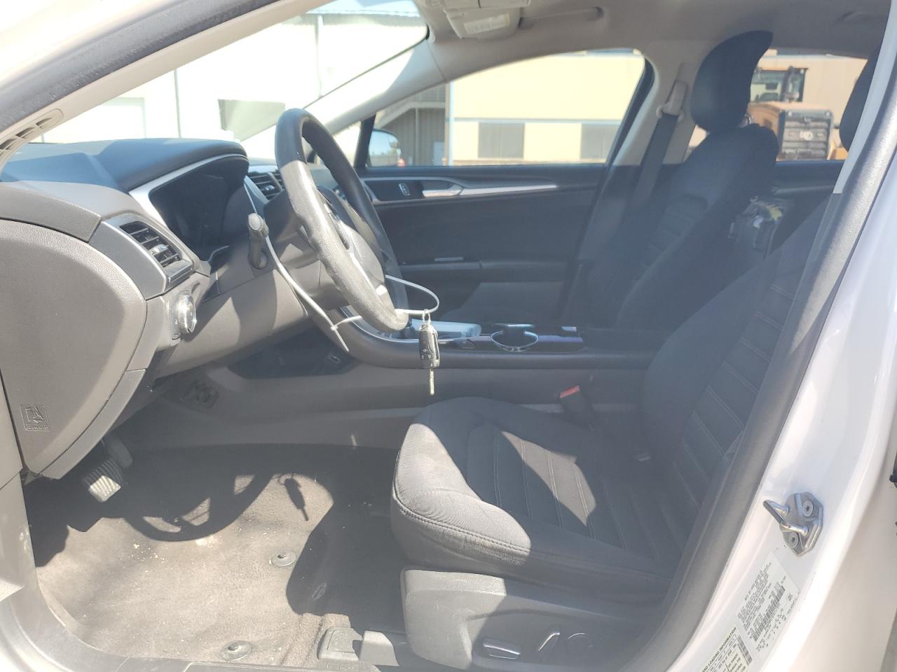 2015 Ford Fusion Se VIN: 3FA6P0H73FR117593 Lot: 87113185