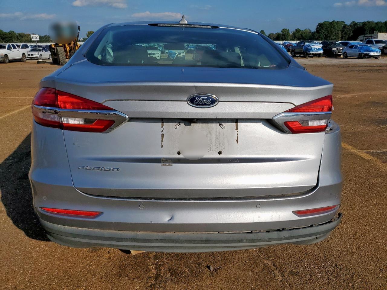 2020 Ford Fusion Se VIN: 3FA6P0H73LR118562 Lot: 90082085