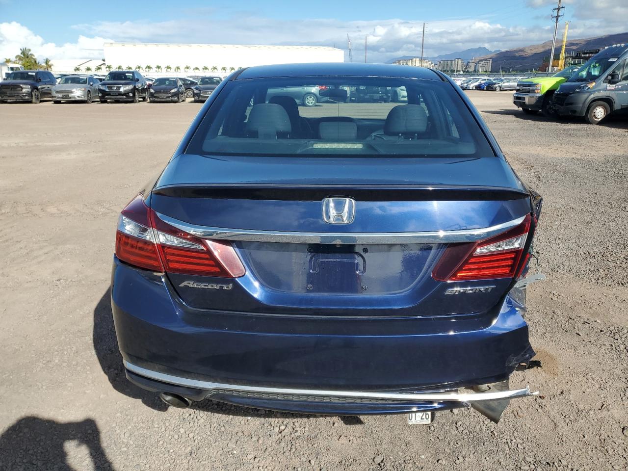 2017 Honda Accord Sport Special Edition VIN: 1HGCR2F13HA143935 Lot: 82222285
