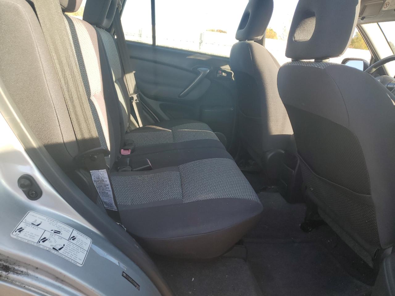 2005 Toyota Rav4 VIN: JTEGD20V150094693 Lot: 89682535