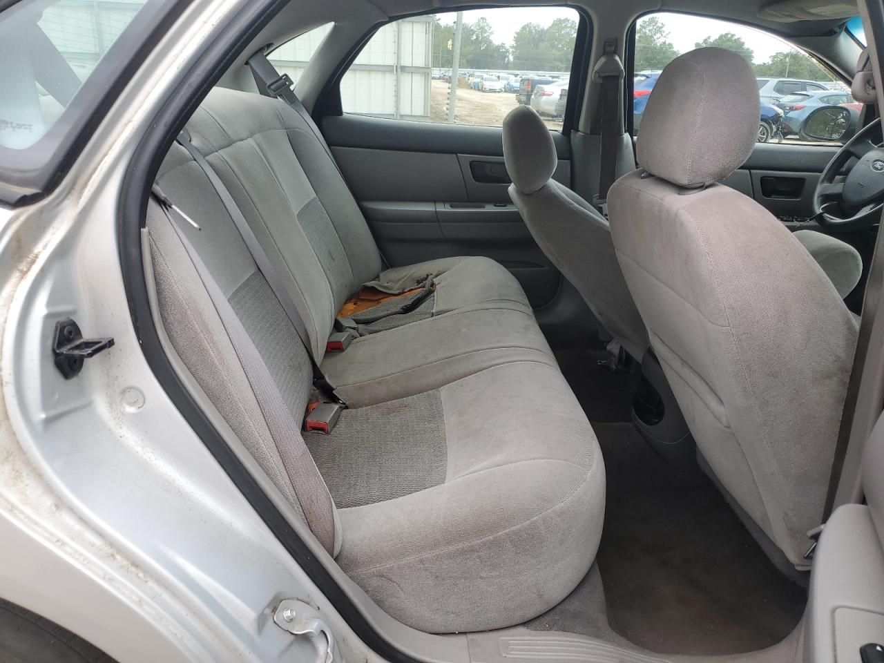 2005 Ford Taurus Se VIN: 1FAFP53235A156671 Lot: 90821345