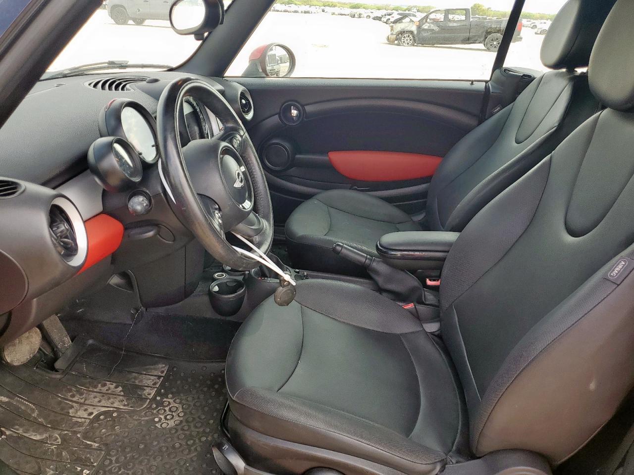 2015 Mini Cooper VIN: WMWZN3C56FT862399 Lot: 85301835