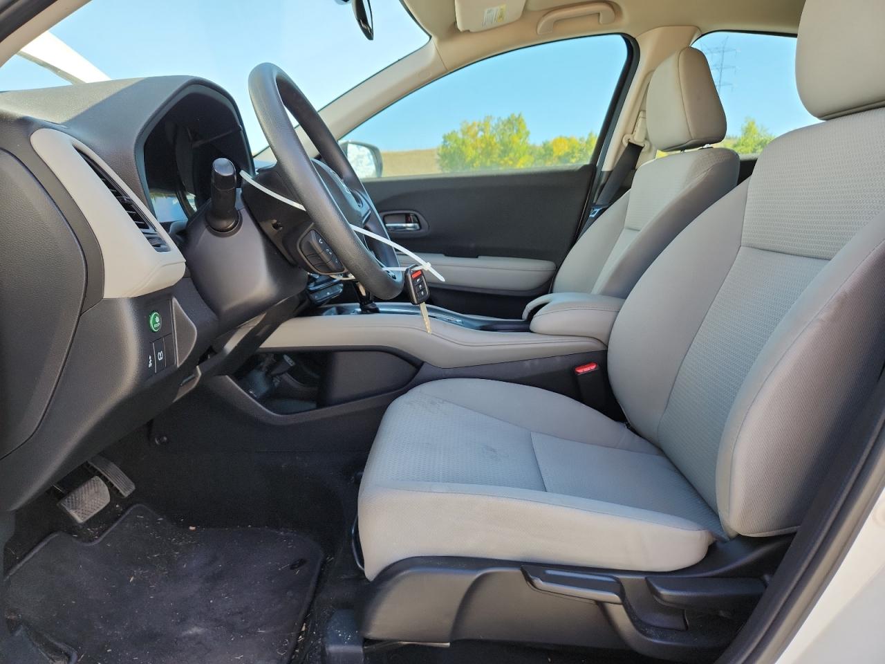 2021 Honda Hr-V Lx VIN: 3CZRU6H38MM715926 Lot: 84811875