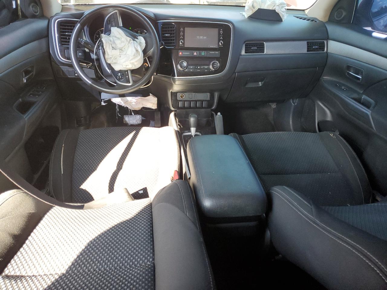 2018 Mitsubishi Outlander Se VIN: JA4AZ3A3XJZ057477 Lot: 90546215