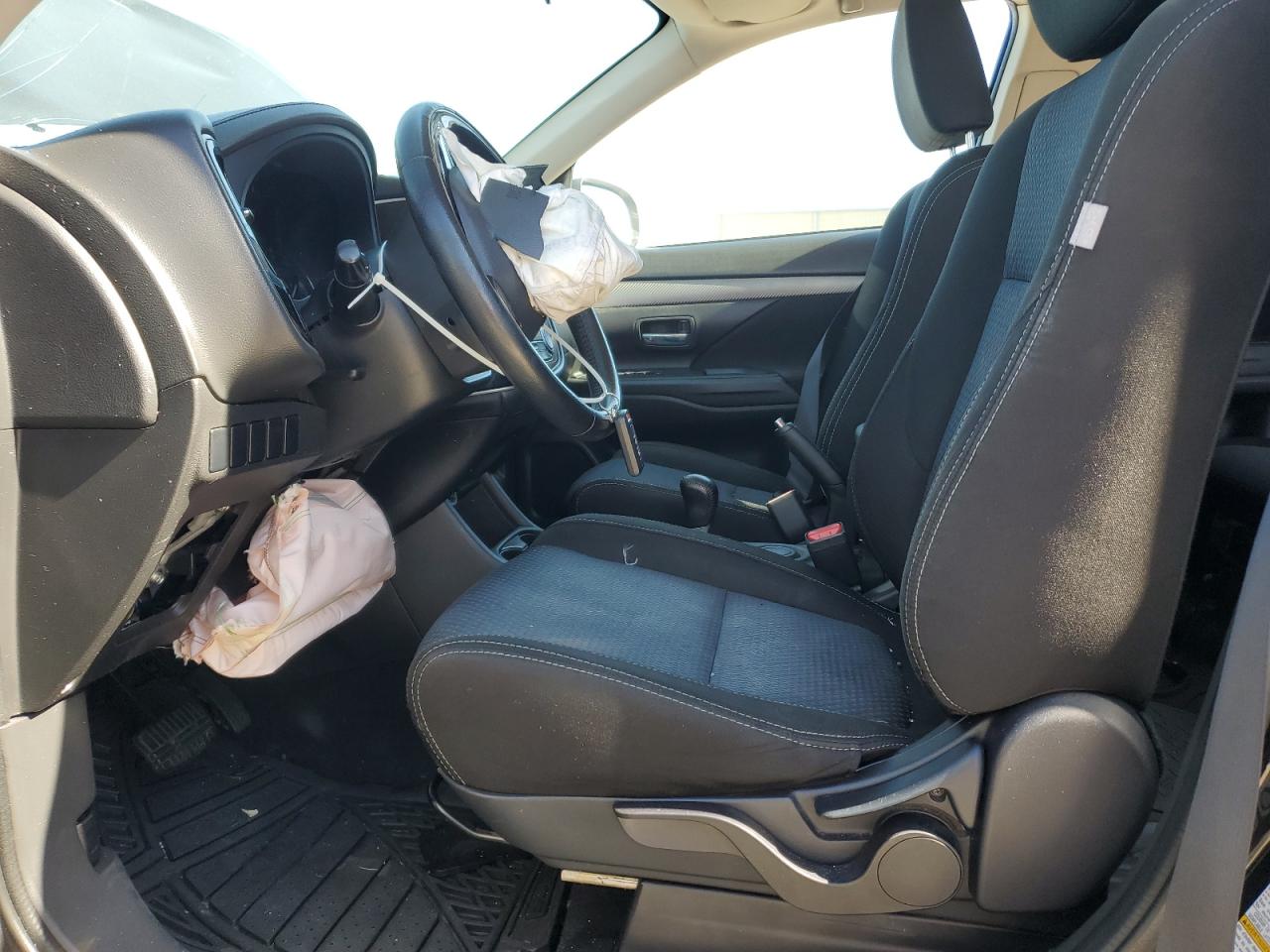 2016 Mitsubishi Outlander Se VIN: JA4AD3A36GZ040182 Lot: 82651655