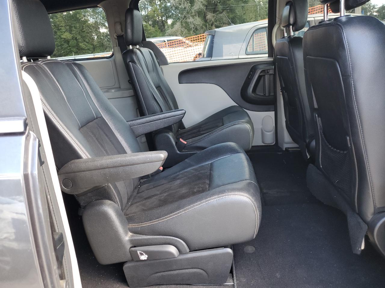 2016 Dodge Grand Caravan Sxt VIN: 2C4RDGCG5GR155205 Lot: 82621855