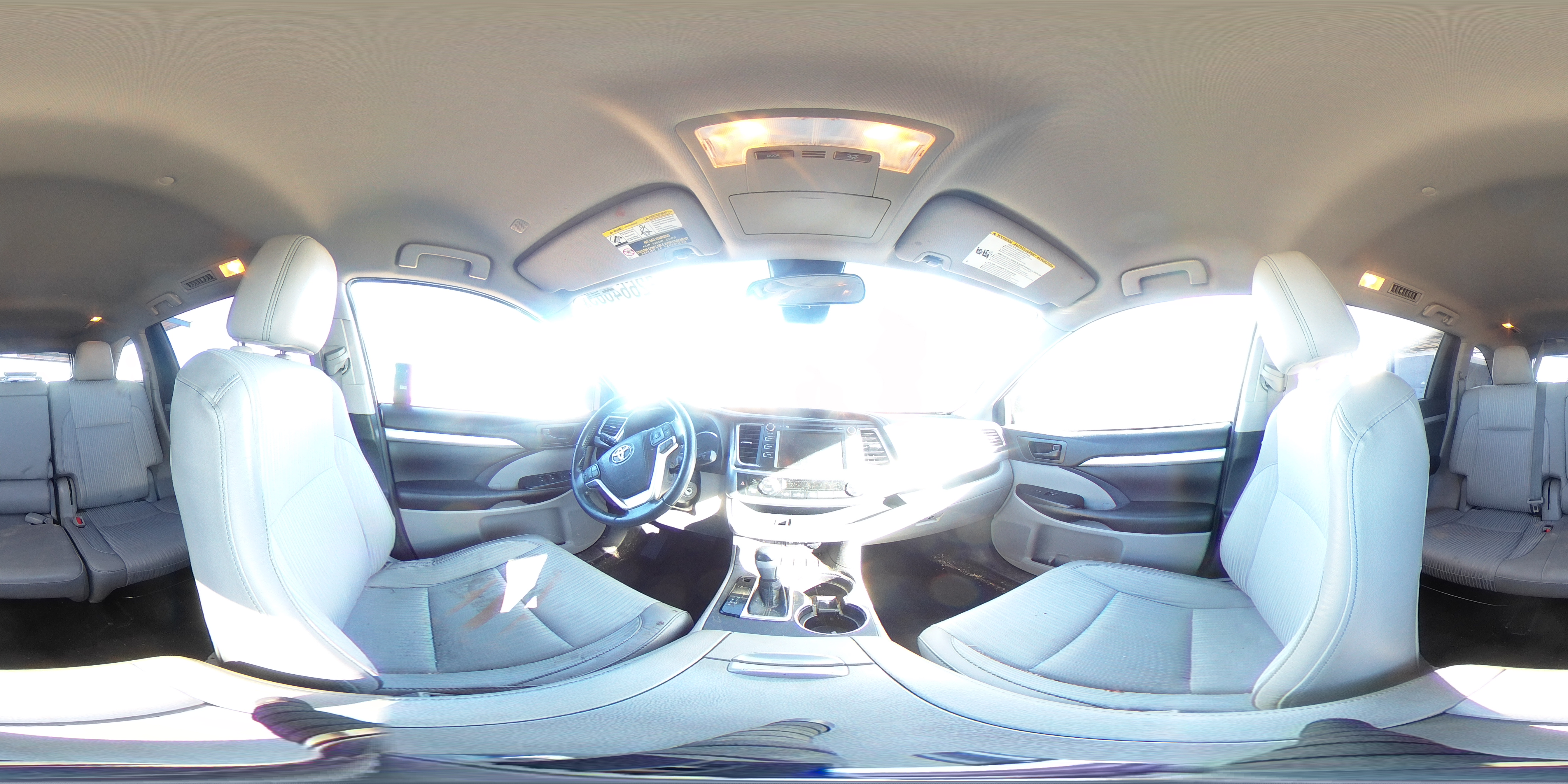 2018 Toyota Highlander Le VIN: 5TDZZRFH0JS282167 Lot: 82664605